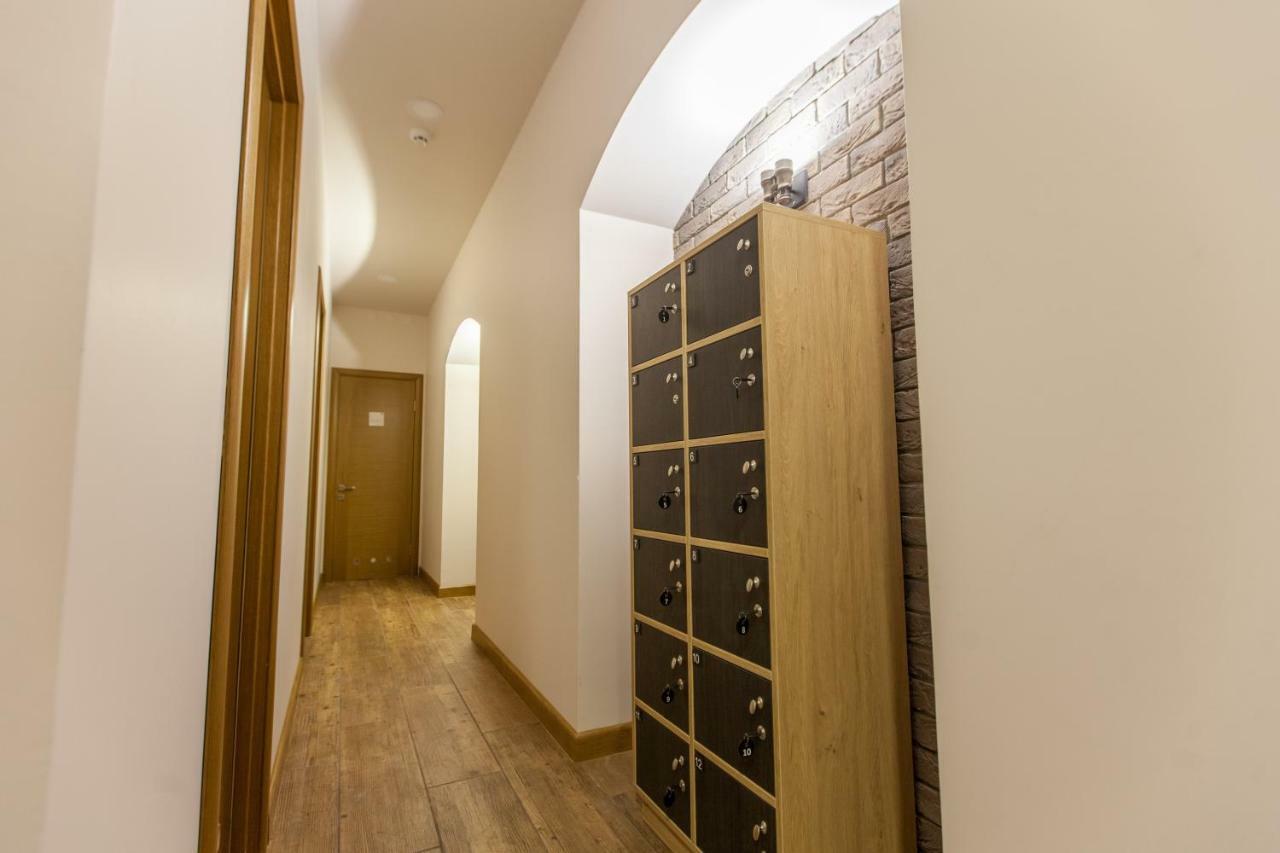 Nap & Rest Hostel Kiev Dış mekan fotoğraf